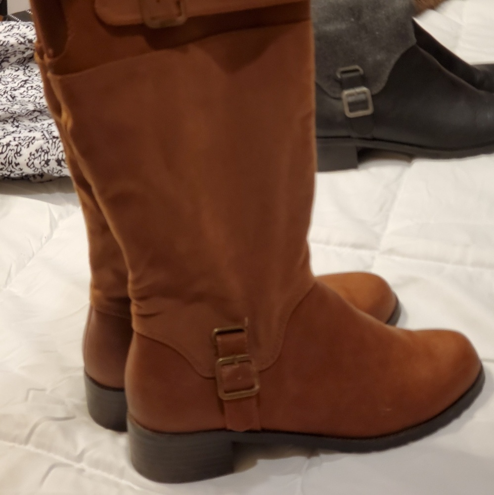 Brown boots